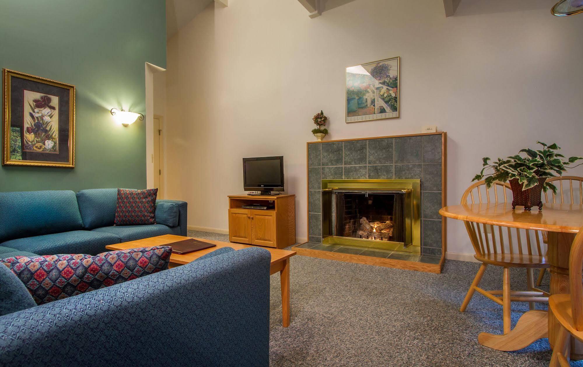Cedarbrook Deluxe Two Bedroom Suite With Outdoor Heated Pool 21202 Killington Extérieur photo